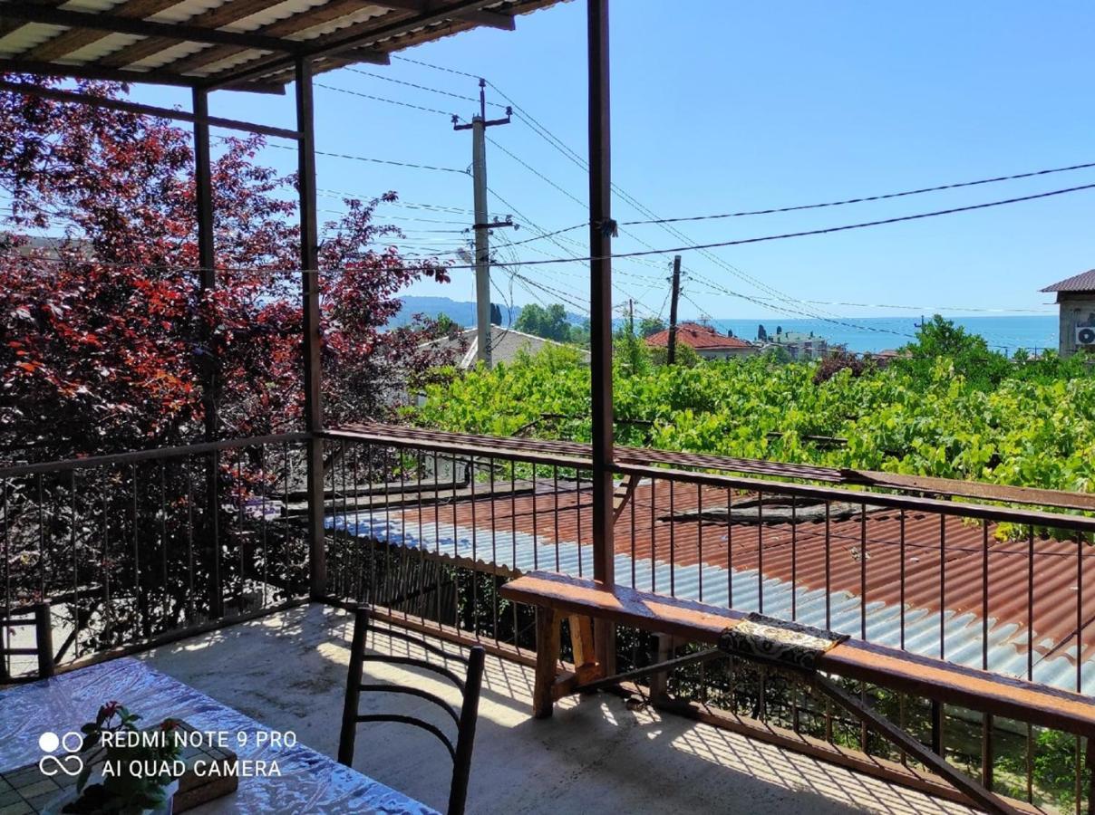 Guest House New Athos Bagian luar foto