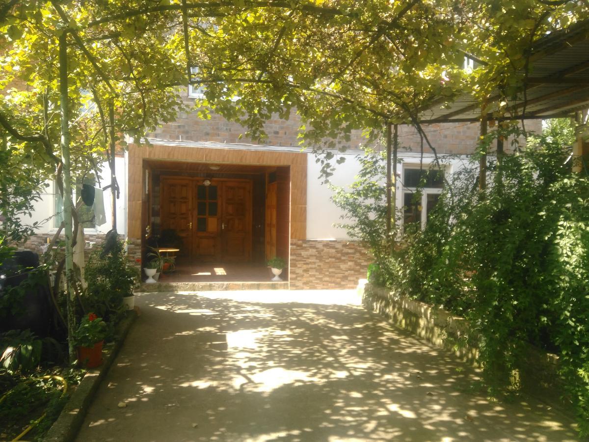 Guest House New Athos Bagian luar foto